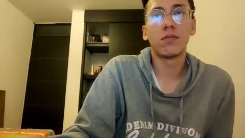 Snapshot of akilesbailo chatting on 02.07.25 My love online show from 02.07.25