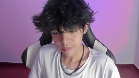 Snapshot of alan18n chatting on 01.20.25 alan18n online show from 01.20.25