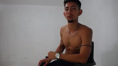 Snapshot of alan_gay chatting on 09.17.25 Alan online show from 09.17.25