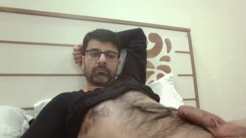 Snapshot of alanpageex chatting on 12.19.24 alanpageex online show from 12.19.24