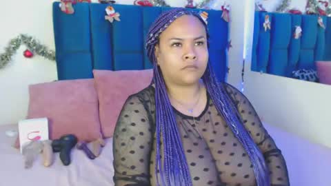 Snapshot of alba_sex10 chatting on 01.08.25 alba online show from 01.08.25