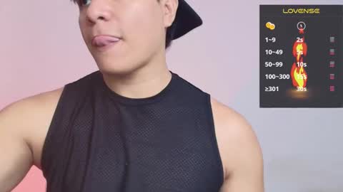 Snapshot of alejandro_vt chatting on 09.21.25 Alejandro G online show from 09.21.25