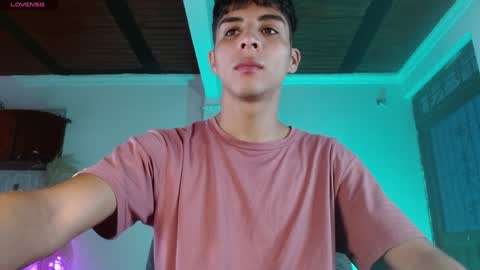 Snapshot of alejito_collins1 chatting on 01.31.25 Alejo online show from 01.31.25