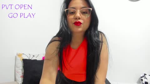 Snapshot of aleteacher chatting on 01.25.25 Alejandra online show from 01.25.25