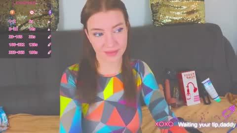 Snapshot of alexa_stoun chatting on 01.01.25 Alexa online show from 01.01.25