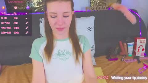 Snapshot of alexa_stoun chatting on 02.08.25 Alexa online show from 02.08.25