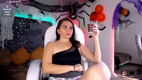 Alexa Moon online show from 10.20.25