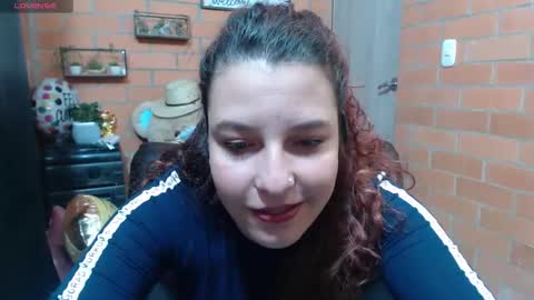 Snapshot of alexatai chatting on 10.25.25 alexatai online show from 10.25.25