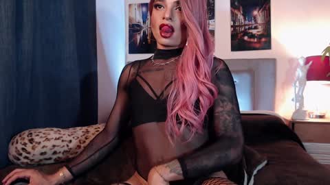 Snapshot of alexjhonsson chatting on 12.26.24 Alexjhonsson online show from 12.26.24