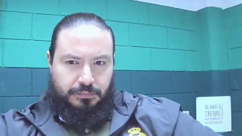 Snapshot of alextambet chatting on 11.10.25 alextambet online show from 11.10.25