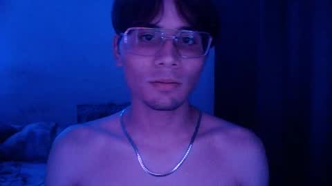 Snapshot of alexwhitexx chatting on 11.12.25 Alex online show from 11.12.25