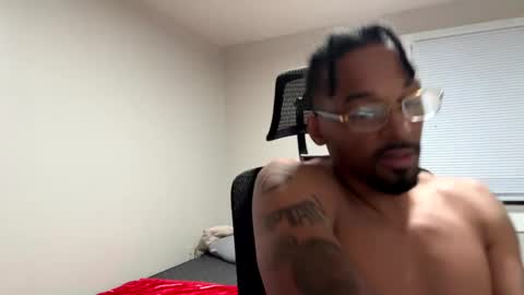 Snapshot of alfapipe23 chatting on 10.20.25 alfapipe23 online show from 10.20.25