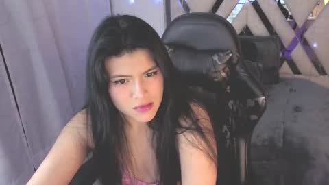 Carolina Join The Fan Club  online show from 10.16.25