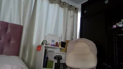 Snapshot of alia_lombardi chatting on 12.04.24 Alia      Anjali  online show from 12.04.24