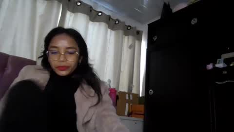 Snapshot of alia_lombardi chatting on 12.04.24 Alia      Anjali  online show from 12.04.24