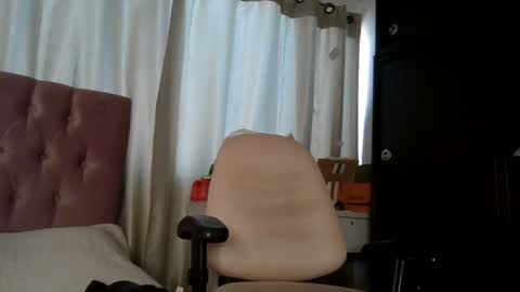 Snapshot of alia_lombardi chatting on 12.11.24 Alia      Anjali  online show from 12.11.24