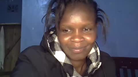 Snapshot of alic_crazy chatting on 11.02.25 alic_crazy online show from 11.02.25