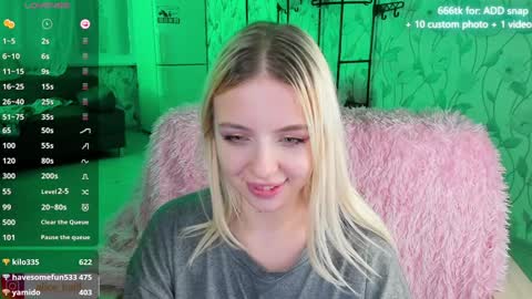 alice_halle online show from 12.09.24