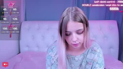 alice_halle online show from 10.23.25