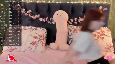 Snapshot of alice_langley chatting on 09.27.25 Alice 3 online show from 09.27.25