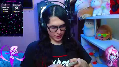 Snapshot of alicebathory_ chatting on 10.07.25 Alice Bathory online show from 10.07.25