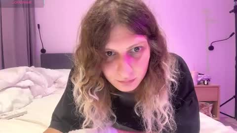 AlicePinkhead online show from 10.20.25