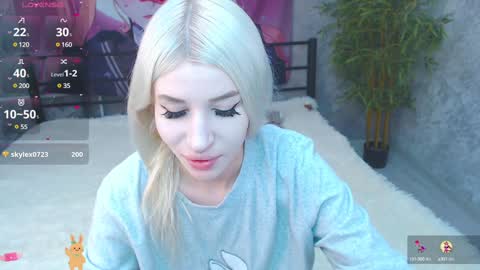 Snapshot of alison_moonlight chatting on 12.15.24 Alison online show from 12.15.24