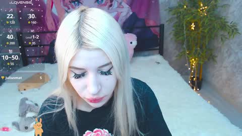 Snapshot of alison_moonlight chatting on 12.29.24 Alison online show from 12.29.24