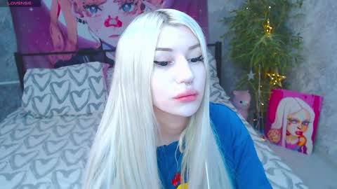 Snapshot of alison_moonlight chatting on 01.26.25 Alison online show from 01.26.25