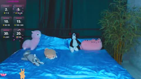 Snapshot of alison_moonlight chatting on 09.12.25 Alison online show from 09.12.25