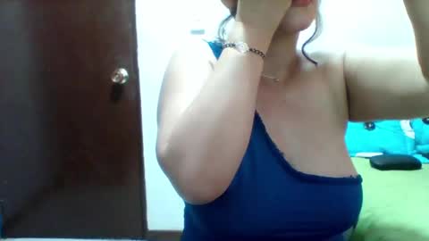 Snapshot of alisson_brand chatting on 02.24.25 alisson brand online show from 02.24.25