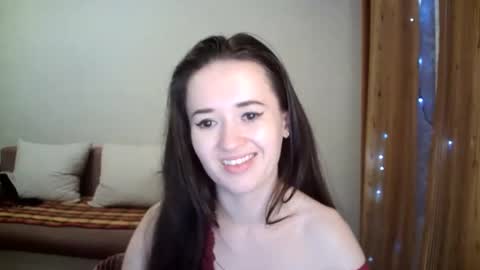 Snapshot of alkh_amare chatting on 12.24.24 Amare online show from 12.24.24