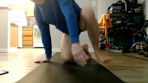 Snapshot of allnaked4 chatting on 02.05.25 allnaked4 online show from 02.05.25