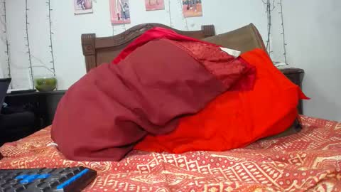 Snapshot of alondra_groot_ chatting on 12.17.24 alondra online show from 12.17.24