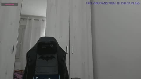 Snapshot of alphaboyfun chatting on 12.30.24 Andi online show from 12.30.24