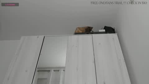 Snapshot of alphaboyfun chatting on 01.08.25 Andi online show from 01.08.25