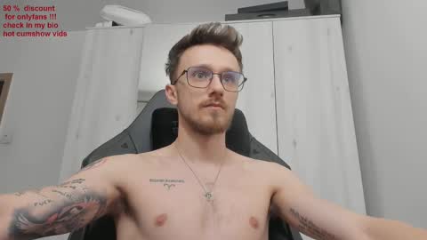 Snapshot of alphaboyfun chatting on 02.21.25 Andi online show from 02.21.25