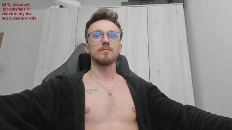 Snapshot of alphaboyfun chatting on 02.21.25 Andi online show from 02.21.25