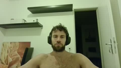alphah_hunk online show from 10.12.25