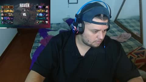 Snapshot of altairstudiosboy chatting on 12.16.24 Jhosep online show from 12.16.24