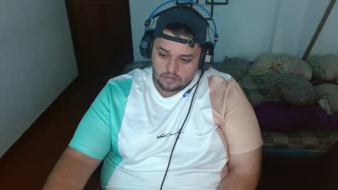 Snapshot of altairstudiosboy chatting on 12.21.24 Jhosep online show from 12.21.24