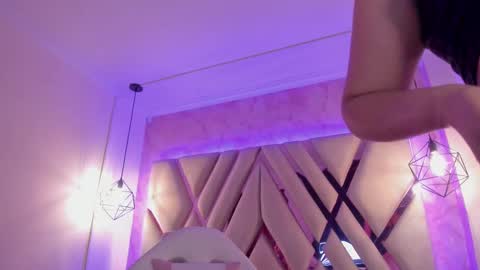 Amalia Im Back See you soon this January 7 at 10 pm Colombia time online show from 03.02.25