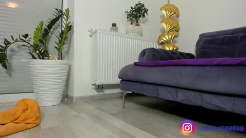 Snapshot of amalianilsson chatting on 01.16.25 Amalia Nilsson online show from 01.16.25