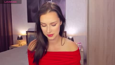 Snapshot of amandaair chatting on 09.17.25 AmandaAir online show from 09.17.25