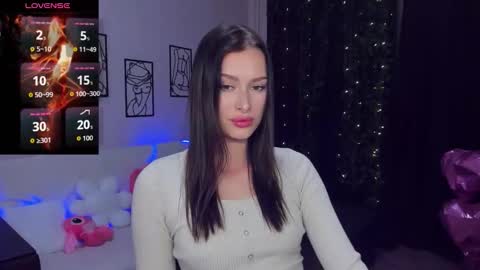 Snapshot of amandaair chatting on 09.26.25 AmandaAir online show from 09.26.25