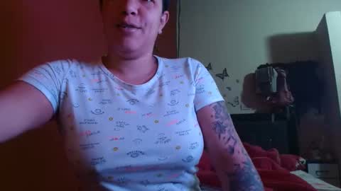 Snapshot of ambarmilf09 chatting on 09.13.25 ambarmilf09 online show from 09.13.25