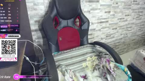 Snapshot of amber_kholin chatting on 02.23.25 scarlett online show from 02.23.25