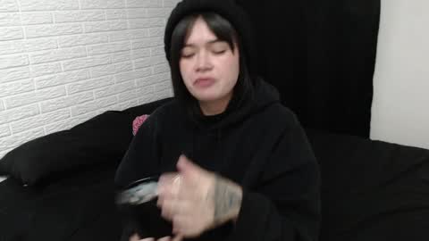 Snapshot of amber_rouss chatting on 01.04.25 ROUSS online show from 01.04.25