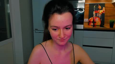 Snapshot of ameli_moon chatting on 01.17.25 Eileen online show from 01.17.25