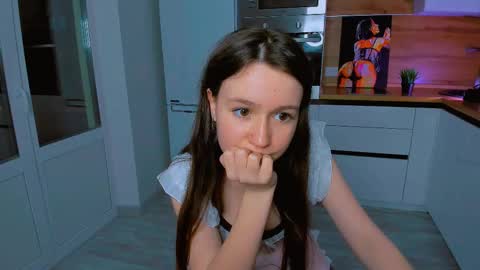 Snapshot of ameli_moon chatting on 02.28.25 Eileen online show from 02.28.25